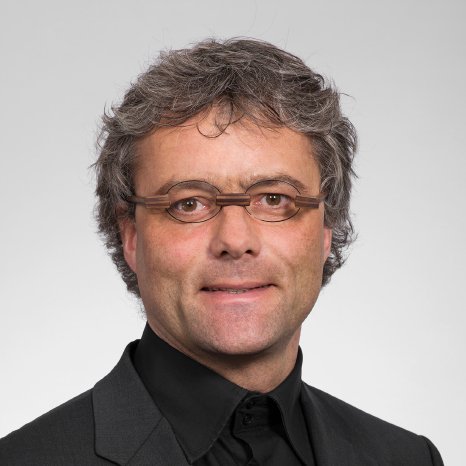 Hannes St. Poelten <a href="https://www.fhstp.ac.at/en/about-us/staff-a-z/raffaseder-hannes"target="_blank">FH-Prof. Dipl.-Ing. Hannes Raffaseder, St. Pölten University of Applied Sciences, Austria