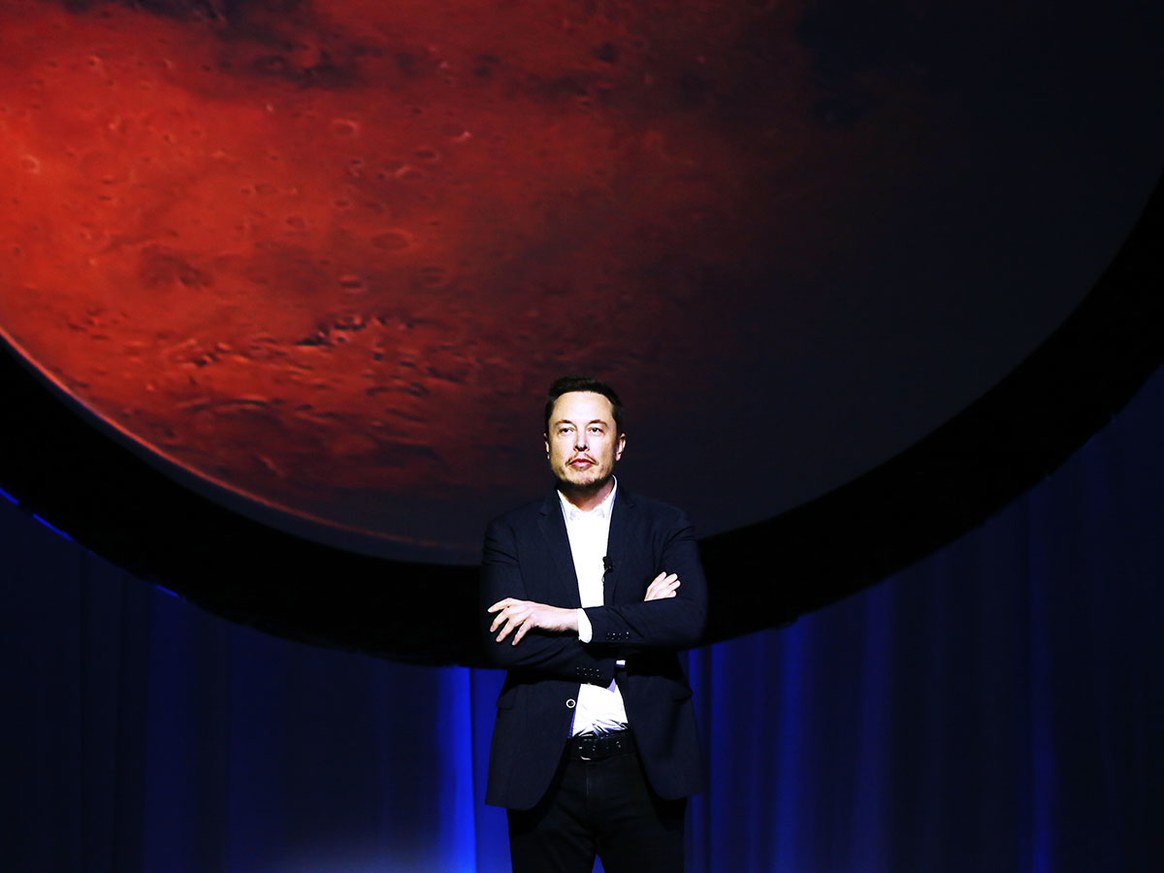 Elon Musk at the 67th International Astronautical Congress in Guadalajara, Mexico 